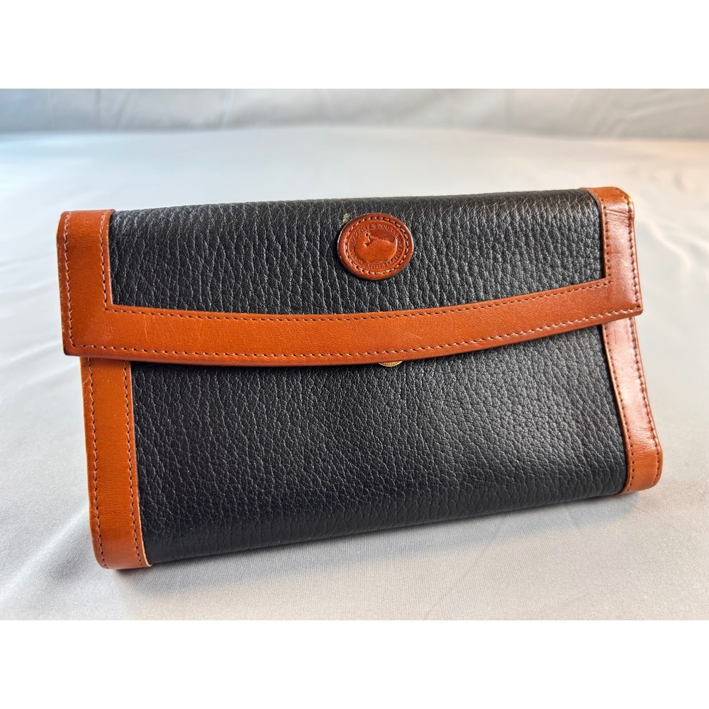 Dooney & Bourke Vintage All Weather Leather Checkbook Wallet Black British Tan
